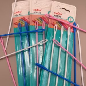 AGUJA PLASTICA 15CM